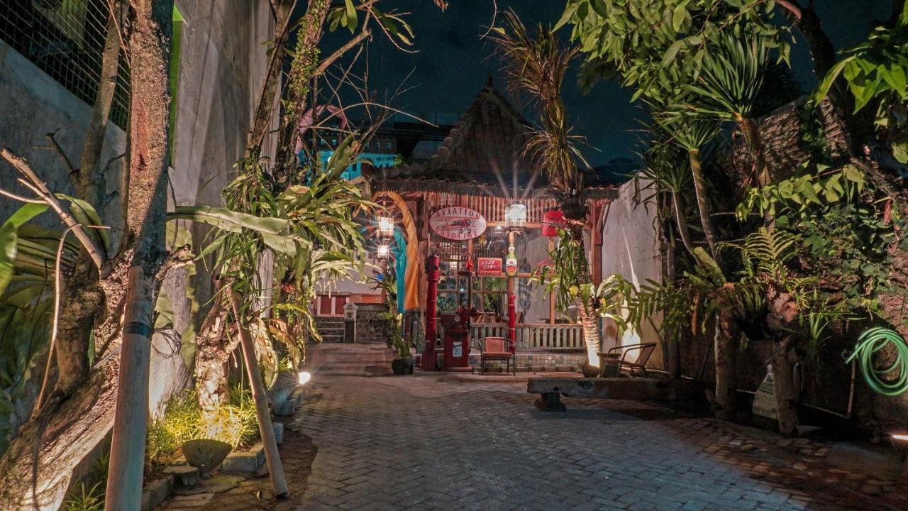 Budarno Homestay Kejayan エクステリア 写真