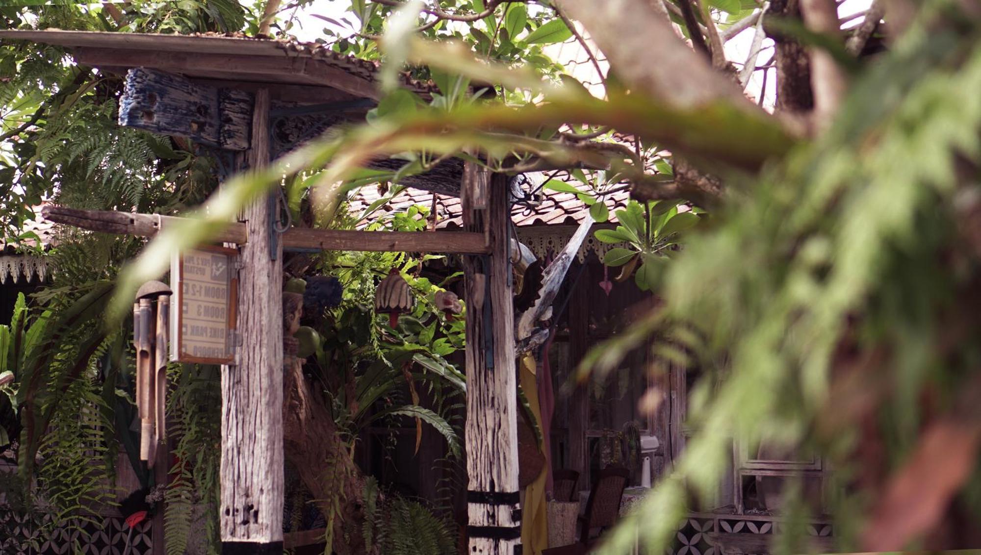 Budarno Homestay Kejayan エクステリア 写真