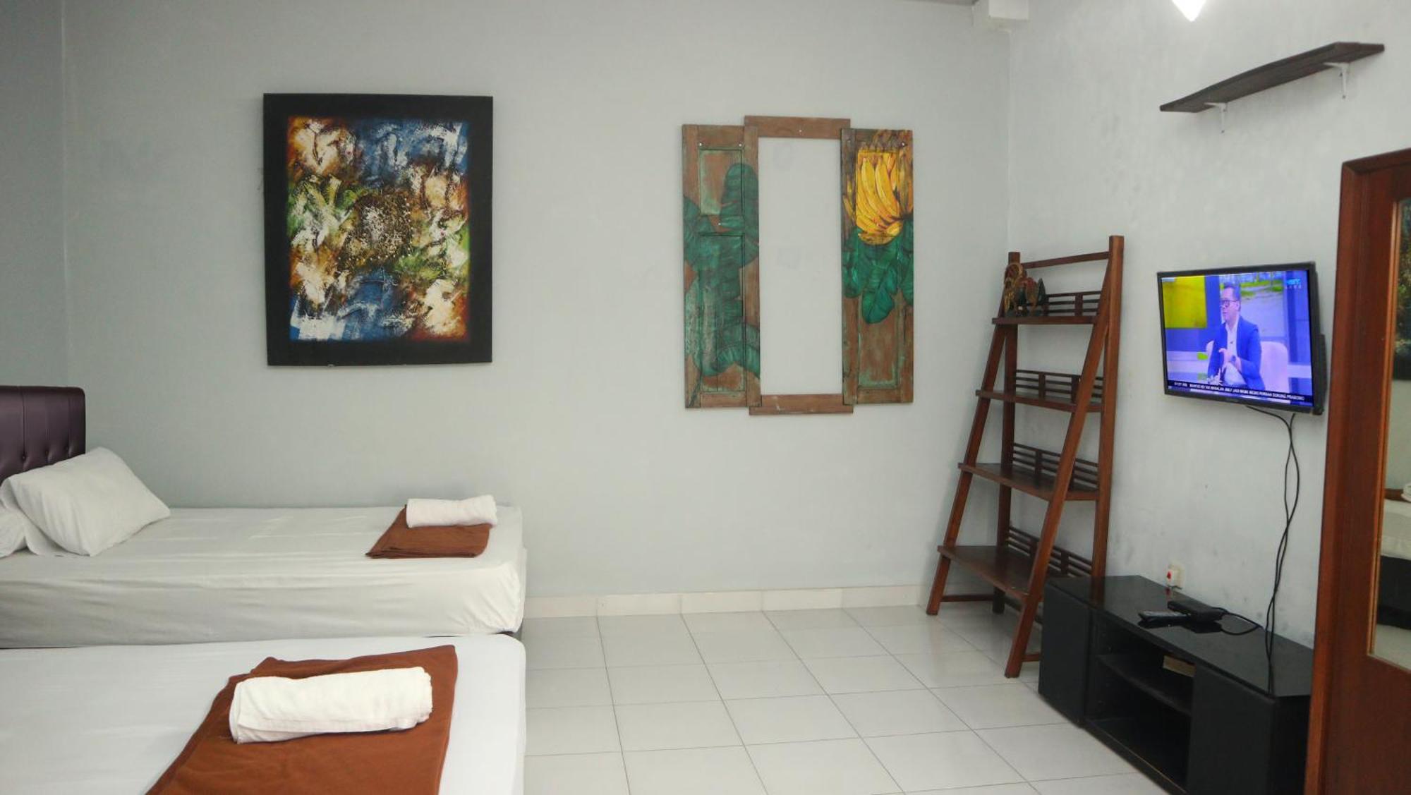 Budarno Homestay Kejayan エクステリア 写真