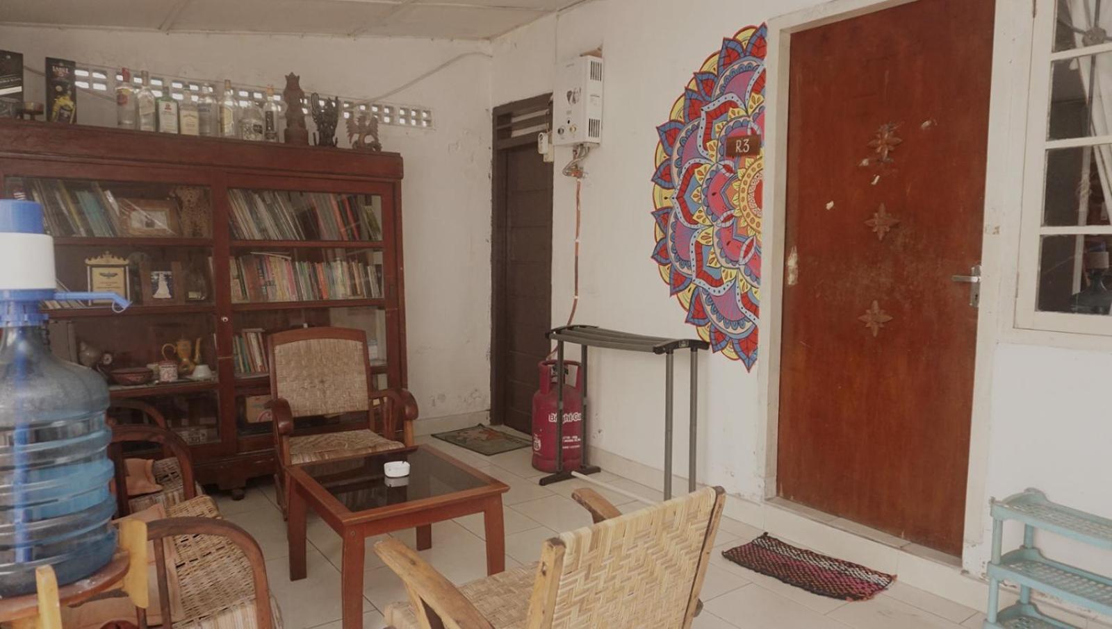 Budarno Homestay Kejayan エクステリア 写真