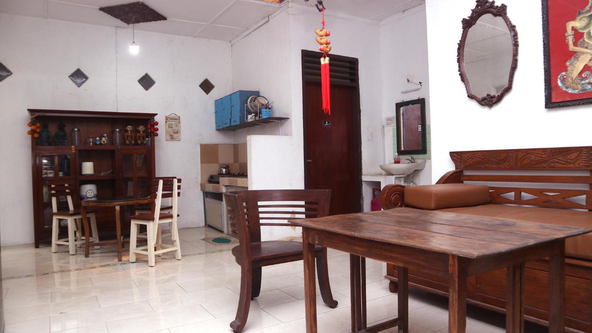 Budarno Homestay Kejayan エクステリア 写真